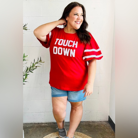 Stand Out Red "TOUCHDOWN" Sequin Bubble Sleeve Game Day Top - Picture 5 of 10